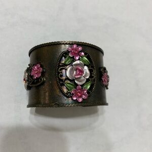 Vintage-Inspired Pink and Green Floral Bracelet